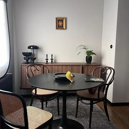 Entu Odrzanska Apartment *